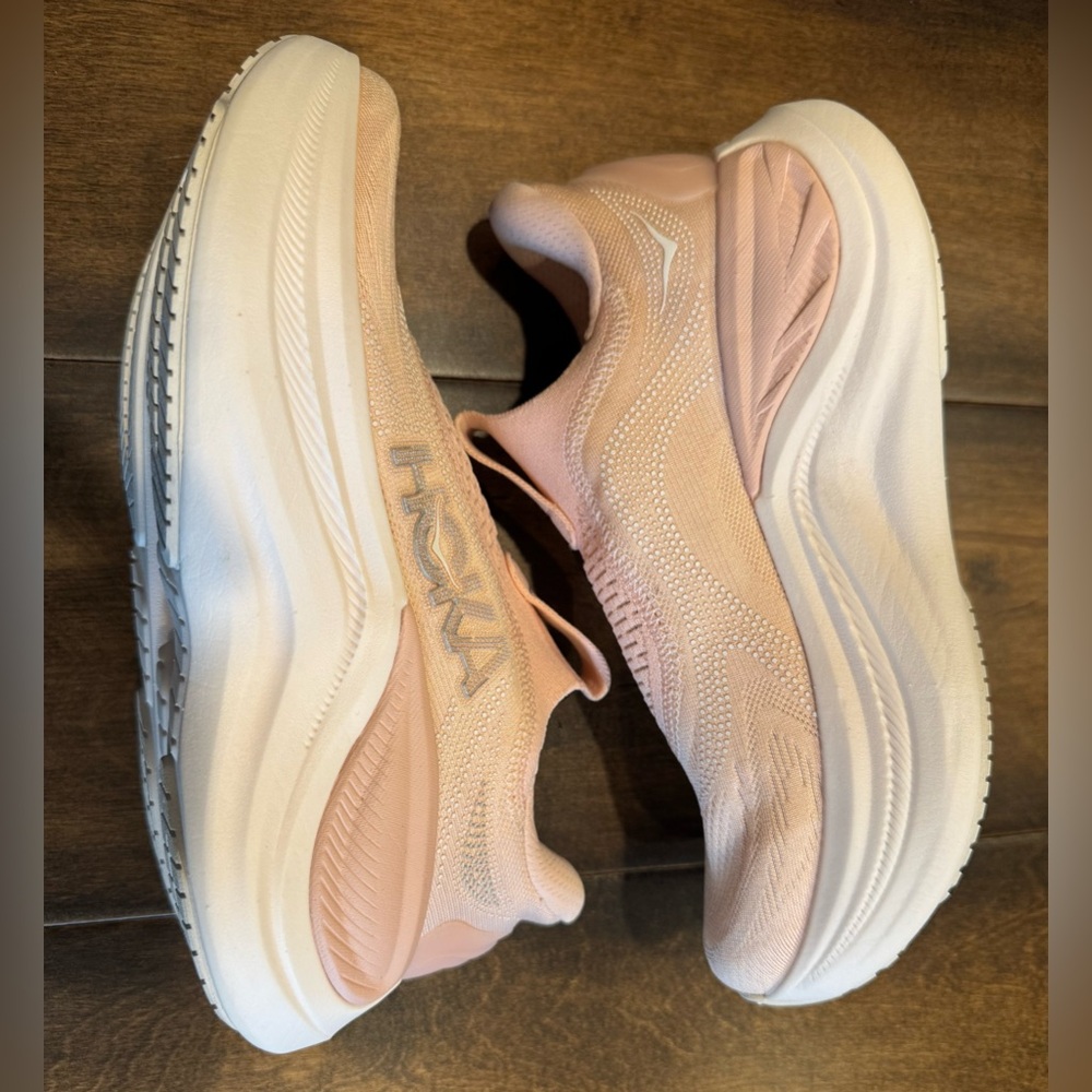 HOKA Skyward Laceless Recovery Sneaker - Picture 8 of 16